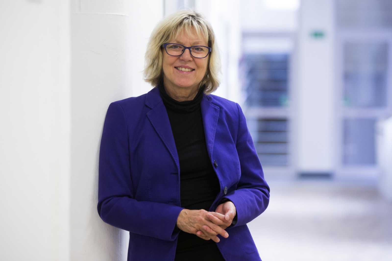 Prof. Dr. Ursula Bylinski ist eine von 19 externen Sachverständigen, die in die Enquete-Kommission „Berufliche Bildung in der digitalen Arbeitswelt“ berufen wurden. (Foto: Deutscher Bundestag/Achim Mende)